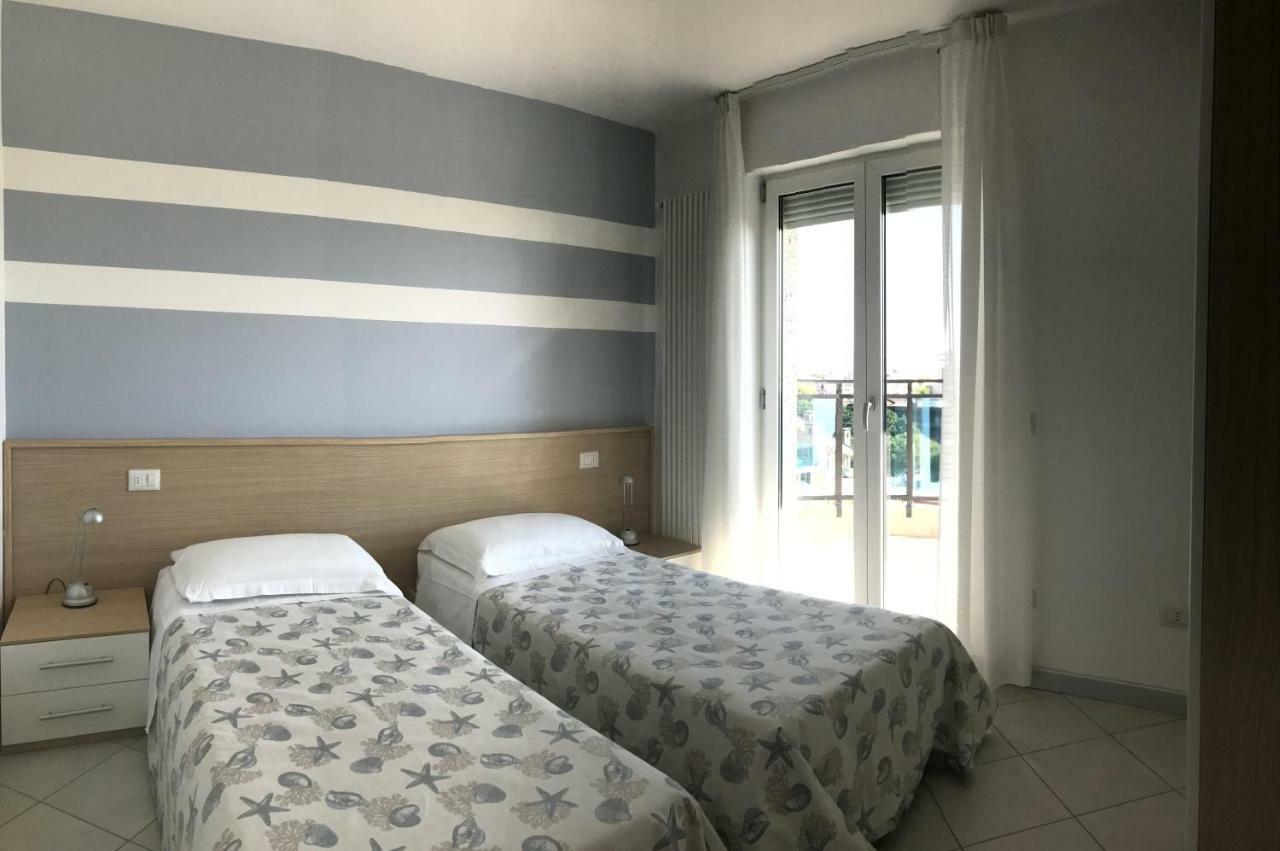 Skyresidence Lignano Sabbiadoro Eksteriør bilde