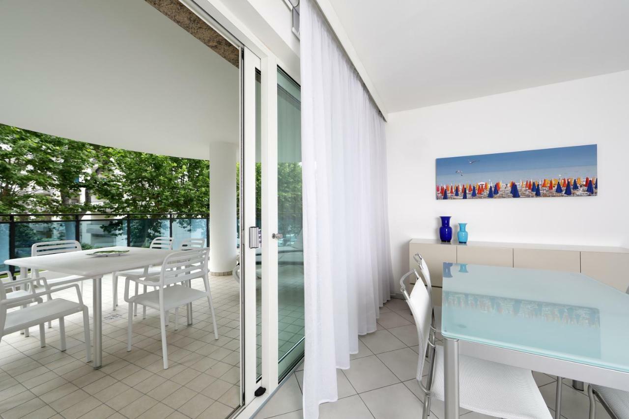 Skyresidence Lignano Sabbiadoro Eksteriør bilde