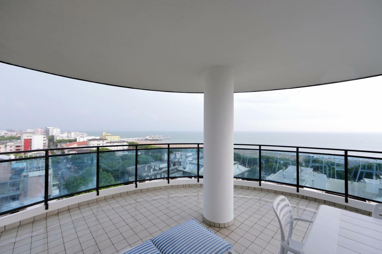 Skyresidence Lignano Sabbiadoro Eksteriør bilde