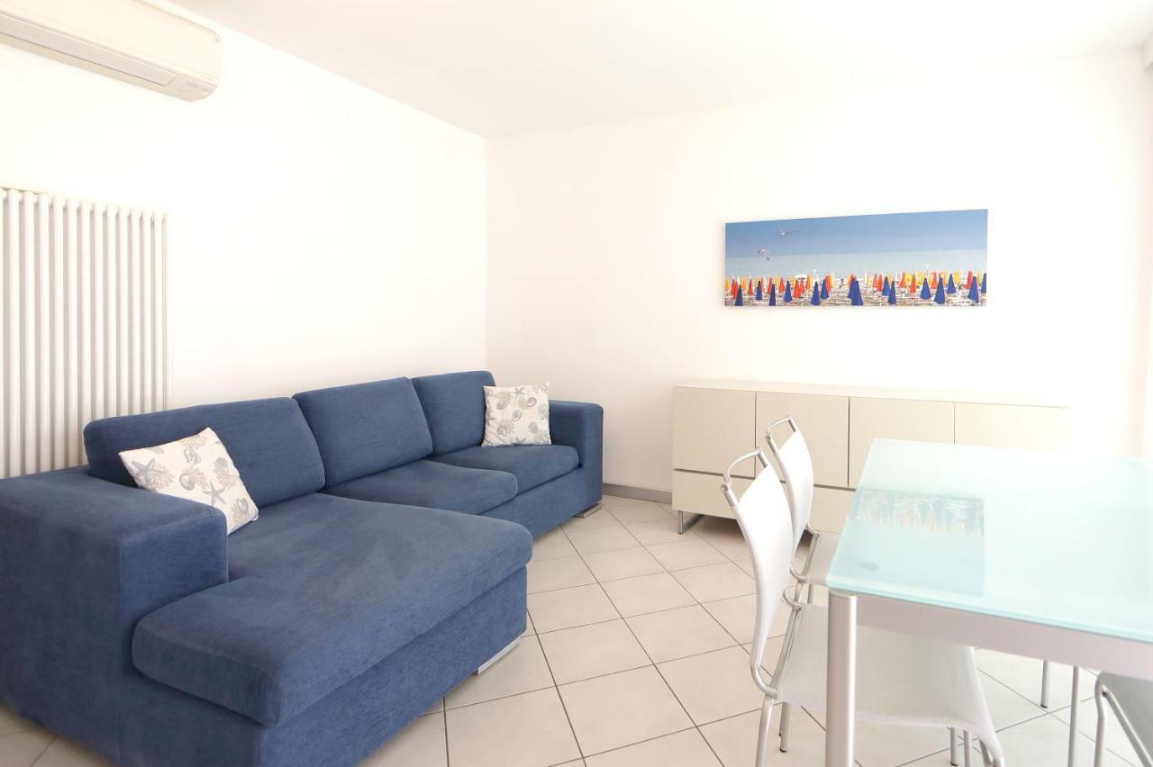 Skyresidence Lignano Sabbiadoro Eksteriør bilde